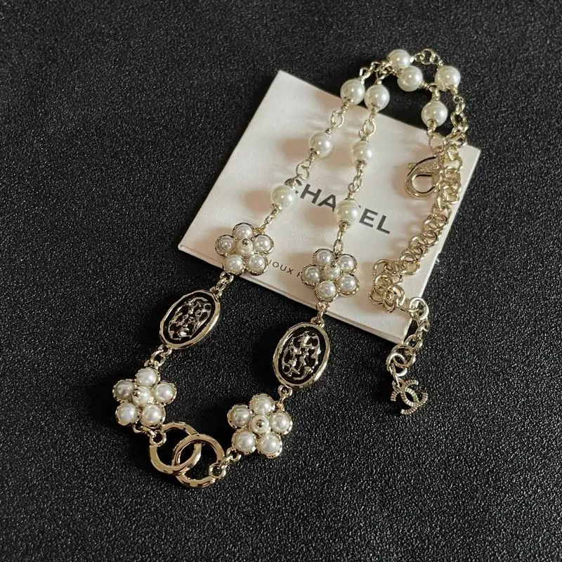 Chanel necklace 07yxh09